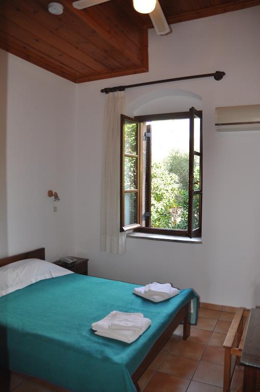 Skardamoula'S Studios And Apartments, 2 Kardhamili Phòng bức ảnh